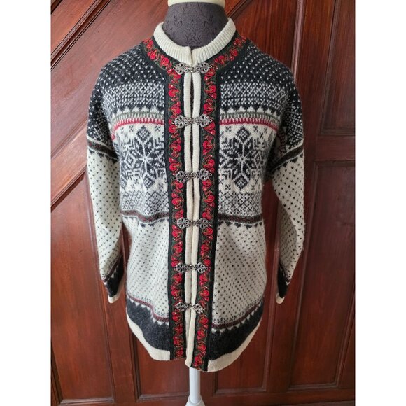 Vintage Squaw Valley Wool Nordic Cardigan Sweater Rose Embroid Pewter Clasps PM - Picture 1 of 9